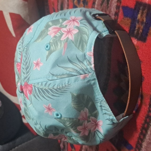 Imperial Headwear 'Meadow Park Golf Course' Adjustable Hat - Sporty & Stylish - Picture 3 of 6